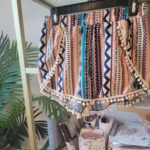 Multi Color Boho Tribal Print Summer Shorts - Size Medium, Unknown Brand
